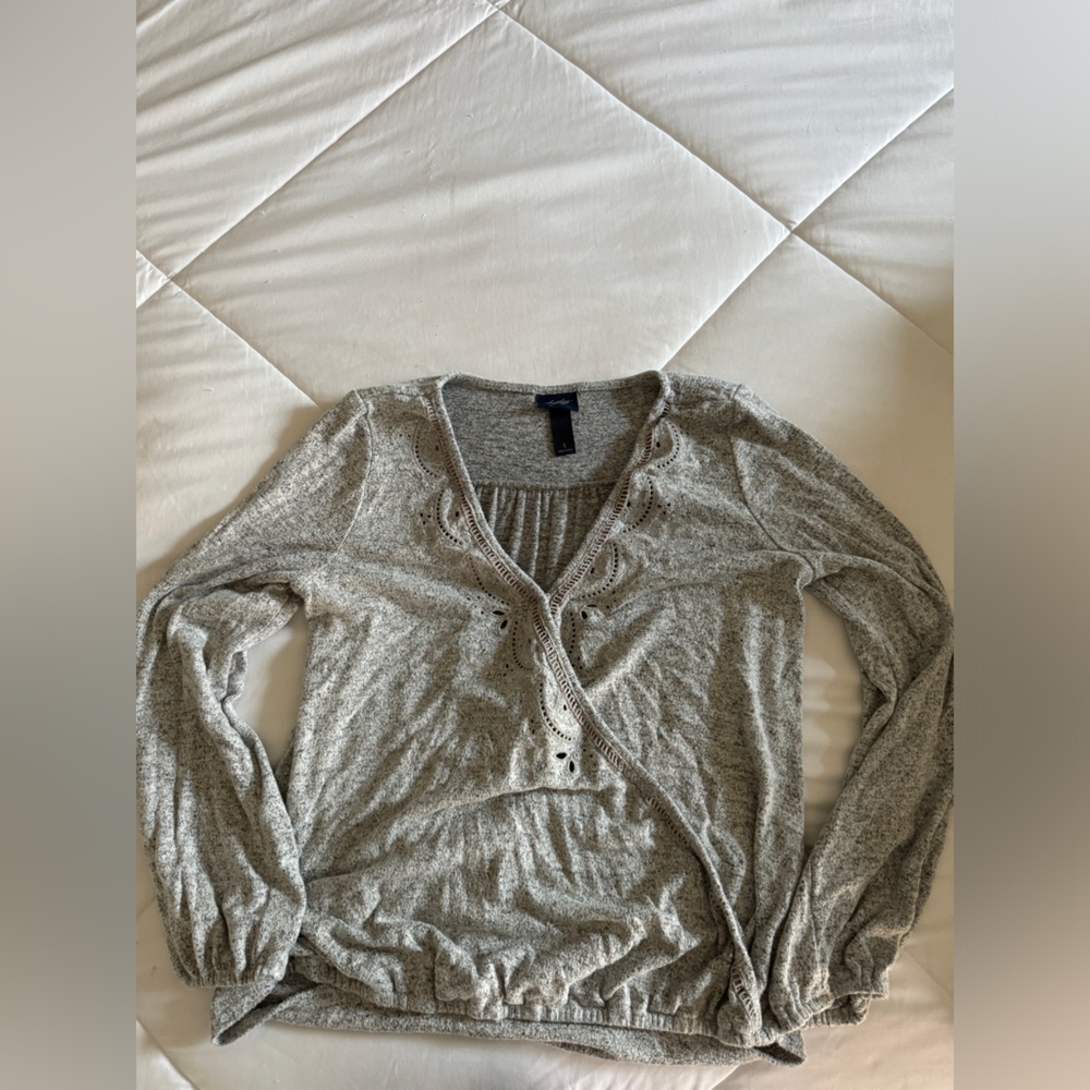 Grey sweater